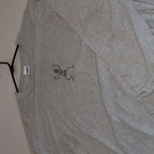 Old Navy large grey tee shirt